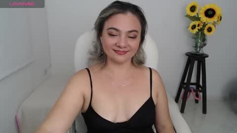 Snapshot of ana_hotmilf chatting on 10-18-25, 11:49  Ana  online show from 10-18-25, 11:49