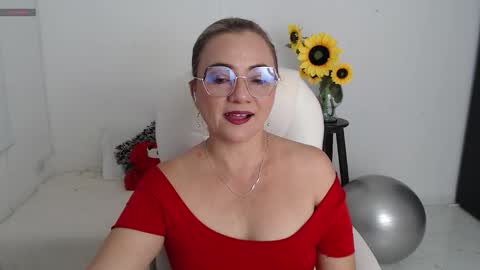 Snapshot of ana_hotmilf chatting on 01-10-26, 11:53 Ana online show from 01-10-26, 11:53