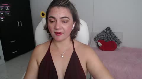 Snapshot of ana_hotmilfx chatting on 02-20-25, 12:08 ANA online show from 02-20-25, 12:08