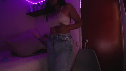 Ana online show from 12-29-24, 04:27