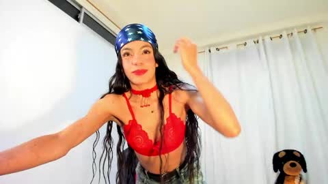 Ana online show from 05-20-26, 03:34