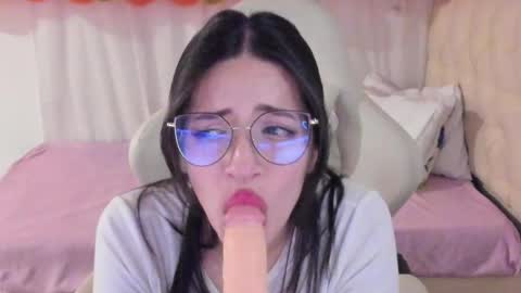 Snapshot of ana_ruuh chatting on 02-21-25, 03:45 Im anna but you can call me as you want online show from 02-21-25, 03:45