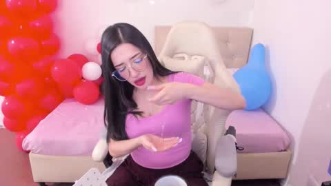 Snapshot of ana_ruuh chatting on 02-28-26, 07:48 Im anna but you can call me as you want online show from 02-28-26, 07:48