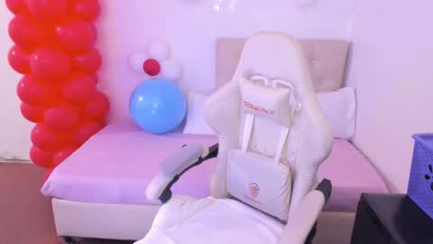 Snapshot of ana_ruuh chatting on 03-06-26, 11:56 Im anna but you can call me as you want online show from 03-06-26, 11:56