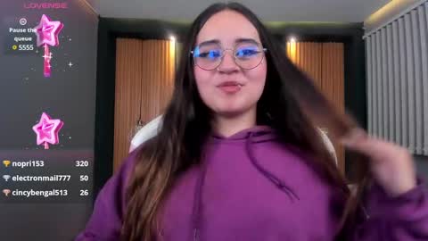 Snapshot of ana_taylor2 chatting on 01-16-25, 11:48 Ana online show from 01-16-25, 11:48