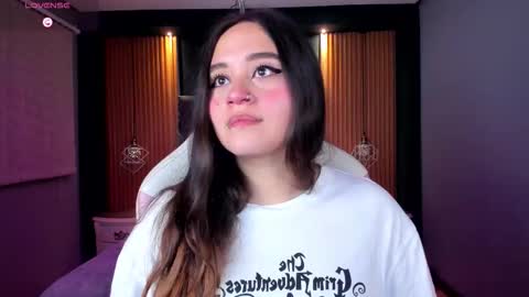 Snapshot of ana_taylor2 chatting on 09-12-25, 08:31 Ana online show from 09-12-25, 08:31