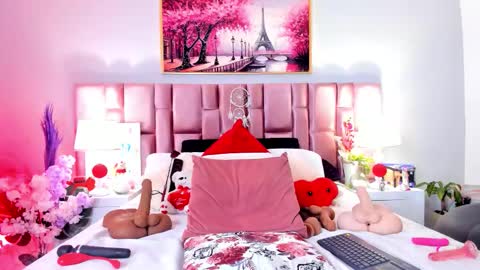 anaa_bellaa online show from 12-19-25, 07:54