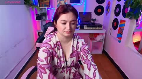 Snapshot of anaa_rosee chatting on 04-11-26, 12:09 Ana online show from 04-11-26, 12:09