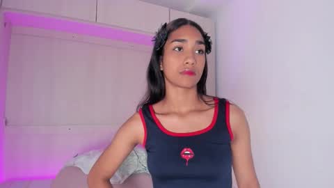 anaacollins_ online show from 11-25-25, 11:32