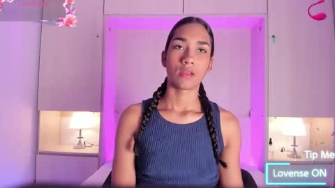 anaacollins_ online show from 02-28-26, 11:33