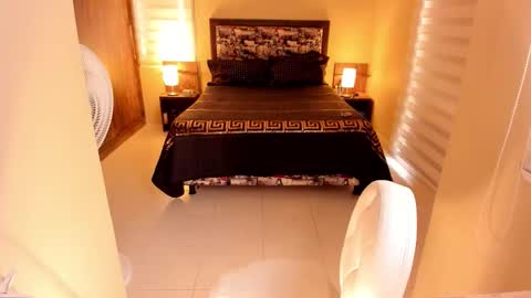 Anabel online show from 10-27-25, 04:00