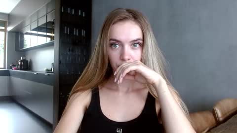 anabelka69 online show from 09-17-25, 09:11