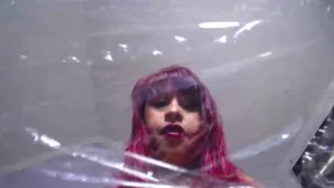 Snapshot of anabella_thompson chatting on 10-21-25, 11:33 Anabella online show from 10-21-25, 11:33