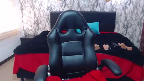 Snapshot of anabella_thompson chatting on 11-22-25, 11:31 Anabella online show from 11-22-25, 11:31