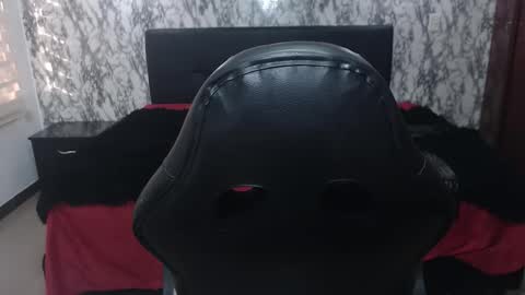 Snapshot of anabella_thompson chatting on 11-29-25, 11:24 Anabella online show from 11-29-25, 11:24