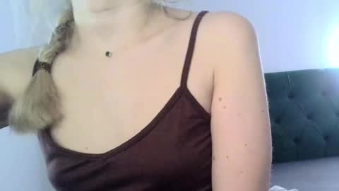 anabellaana11 online show from 03-05-25, 02:34