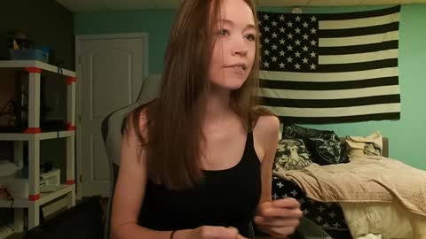 Snapshot of anabelleleigh chatting on 10-27-25, 12:53 Anabelleleigh online show from 10-27-25, 12:53