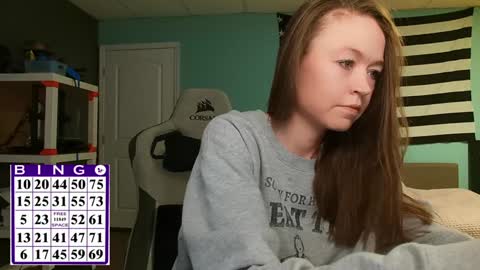 Snapshot of anabelleleigh chatting on 12-15-25, 03:00 Anabelleleigh online show from 12-15-25, 03:00