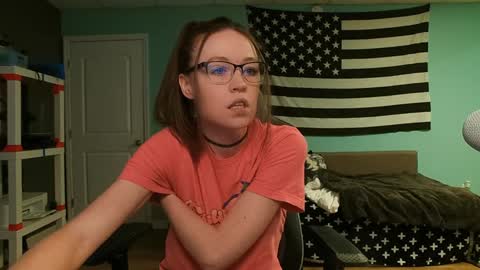 Snapshot of anabelleleigh chatting on 02-25-26, 03:27 Anabelleleigh online show from 02-25-26, 03:27