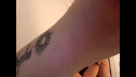 Snapshot of anabellovee chatting on 01-16-25, 10:02 ANABELLOVEE online show from 01-16-25, 10:02