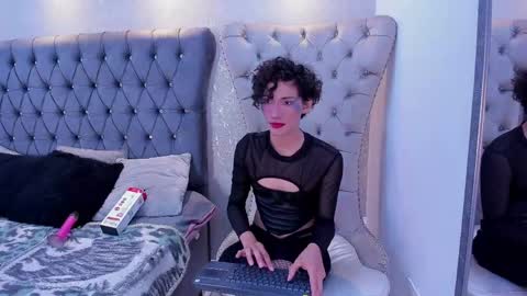Anaciet Evans online show from 04-19-26, 04:01