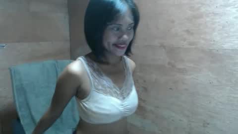 Snapshot of anacumonu69 chatting on 05-05-26, 05:26 Im Ann online show from 05-05-26, 05:26