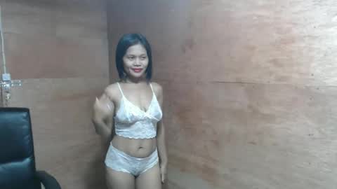 Snapshot of anacumonu69 chatting on 05-13-26, 01:14 Im Ann online show from 05-13-26, 01:14