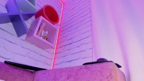 Anna online show from 01-15-25, 10:46