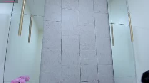 Anna online show from 04-06-26, 11:33