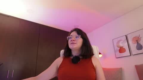 Snapshot of anah_ chatting on 02-21-26, 12:11 IG Soyanah online show from 02-21-26, 12:11