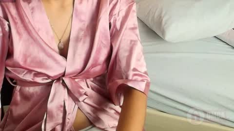 Anahi  online show from 01-26-25, 06:48