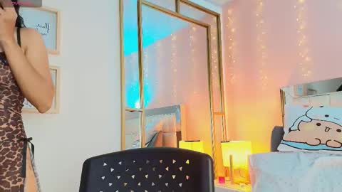 Anahi  online show from 03-27-26, 07:46