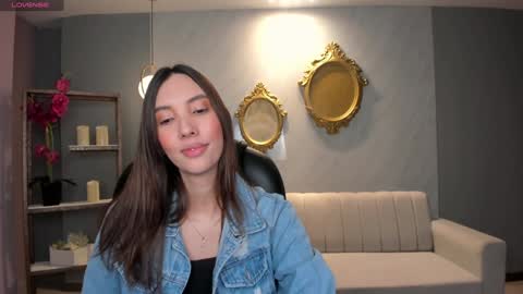 Snapshot of anaisnin1 chatting on 01-04-25, 12:05 Anais Nin online show from 01-04-25, 12:05