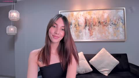 Snapshot of anaisnin1 chatting on 01-12-25, 05:54 Anais Nin online show from 01-12-25, 05:54