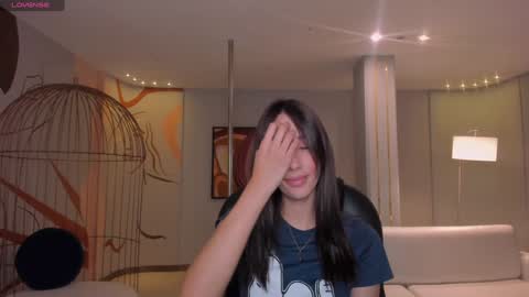 Snapshot of anaisnin1 chatting on 01-15-25, 12:04 Anais Nin online show from 01-15-25, 12:04