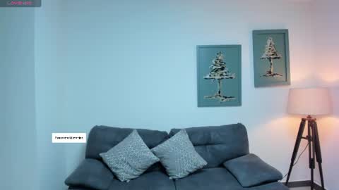 Snapshot of anaisnin1 chatting on 06-25-26, 11:48 Anais Nin online show from 06-25-26, 11:48