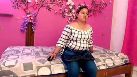 Snapshot of analdeepalejandra18 chatting on 11-29-25, 07:17 analdee online show from 11-29-25, 07:17