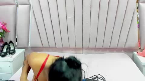 Snapshot of anales_deep_69 chatting on 02-18-25, 02:06 AbbyAndAntonela online show from 02-18-25, 02:06
