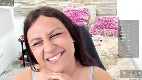 Snapshot of analia_01 chatting on 02-11-26, 11:48 Analia online show from 02-11-26, 11:48