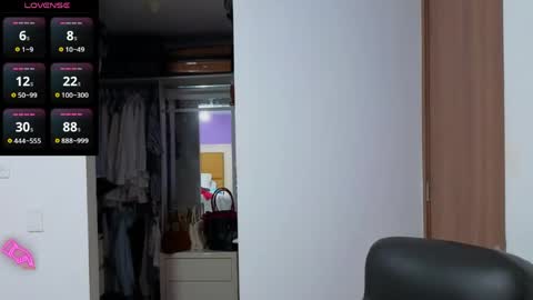 Ana online show from 04-29-26, 10:49