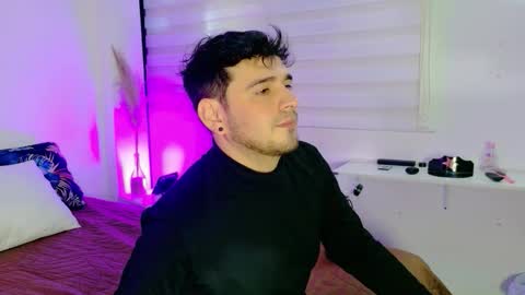 Snapshot of anamasca93 chatting on 11-22-25, 09:03 sach online show from 11-22-25, 09:03