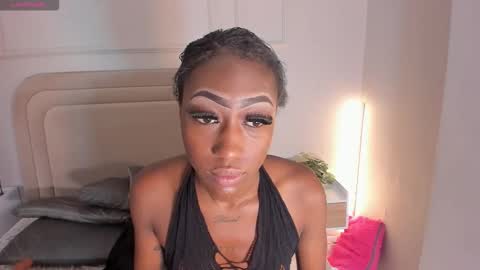 anamonroee online show from 11-05-25, 11:43