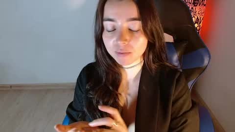ana 3 online show from 06-01-26, 11:39