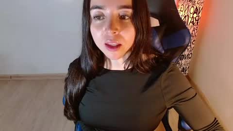 ana 3 online show from 06-11-26, 02:53