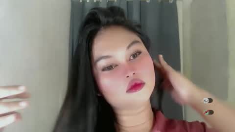 Snapshot of anaruru_ chatting on 12-14-25, 11:20 ANA online show from 12-14-25, 11:20