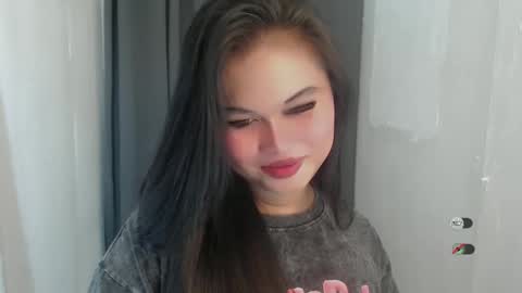 Snapshot of anaruru_ chatting on 04-01-26, 01:52 ANA online show from 04-01-26, 01:52