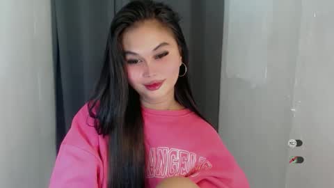 Snapshot of anaruru_ chatting on 05-02-26, 04:34 ANA online show from 05-02-26, 04:34