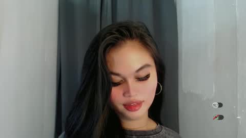Snapshot of anaruru_ chatting on 05-04-26, 04:58 ANA online show from 05-04-26, 04:58