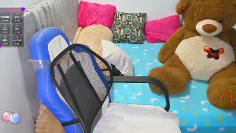 Snapshot of anaspark chatting on 07-10-26, 01:25 Ana online show from 07-10-26, 01:25
