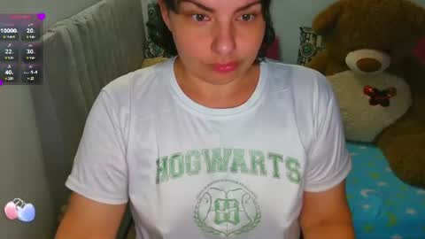 Snapshot of anaspark chatting on 07-11-26, 11:57 Ana online show from 07-11-26, 11:57